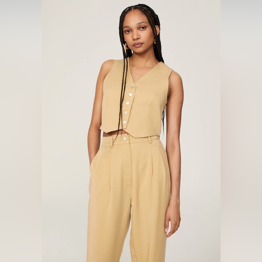DONNI Twill Pleated Pants & Crop Vest